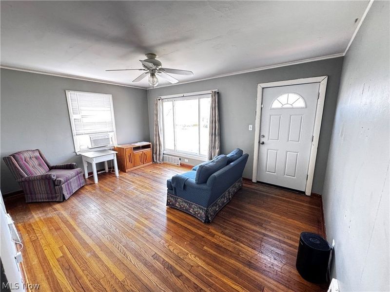 541 Helper Drive, Bedford, OH 44146 Photo 7