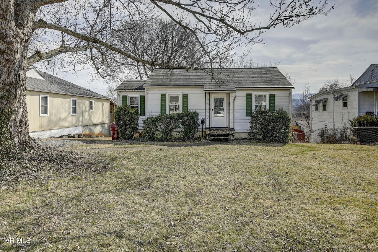511 Highland Avenue, Johnson City, TN 37604 Main Photo