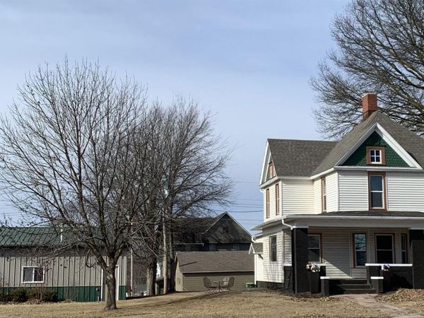 508 and 510 N Maple Street, Creston, IA 50801