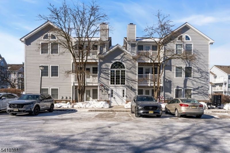 69 Genoble Rd, Montville, NJ 07045 Main Photo