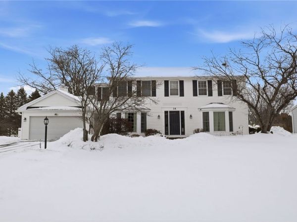 38 Winchester Drive, Fairport, NY 14450