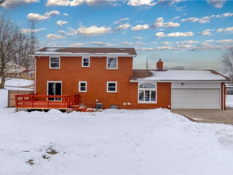 2353 Longlynn Street SW, Massillon, OH 44646 Photo 4