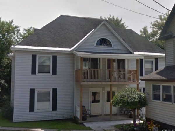 12 Genesee Place, Auburn, NY 13021