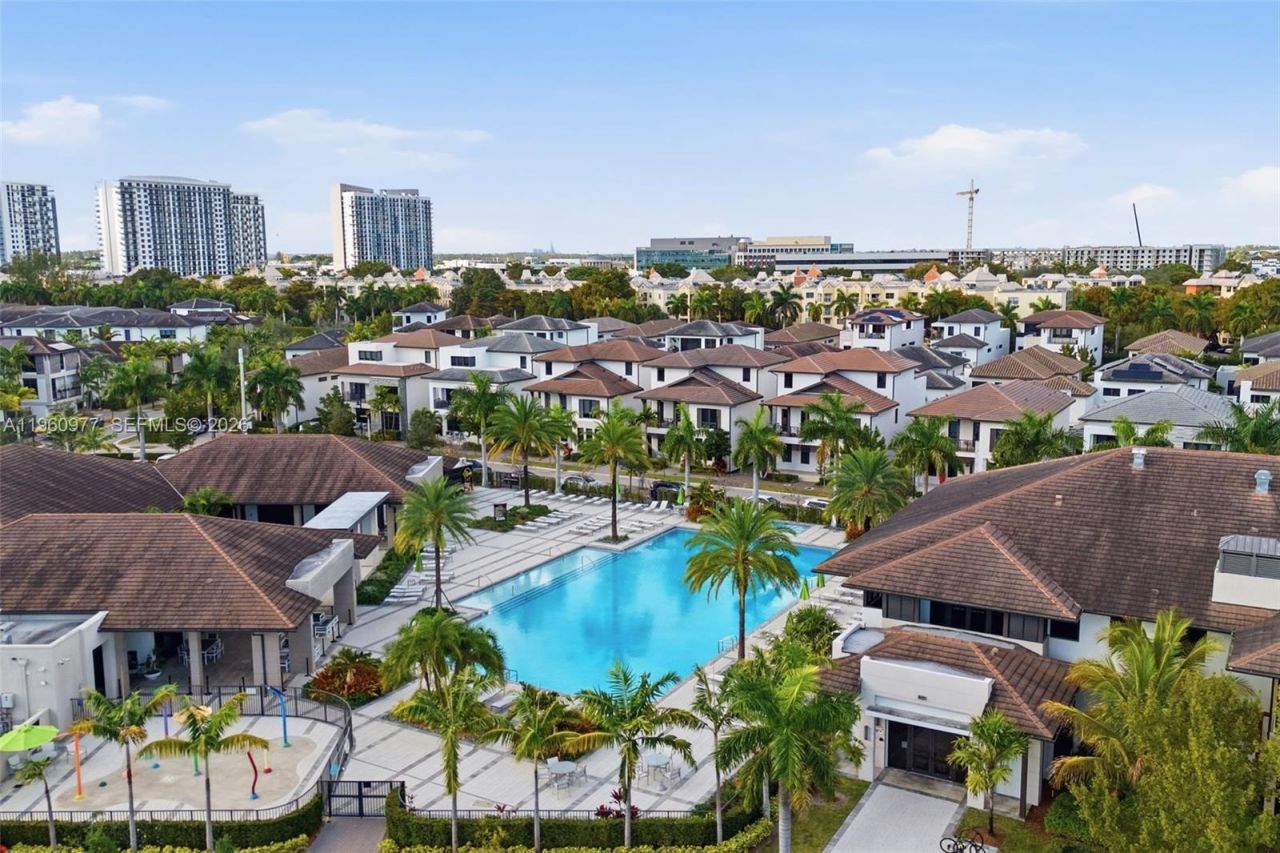 8301 NW 41st St, Unit B-407, Doral, FL 33166 Photo