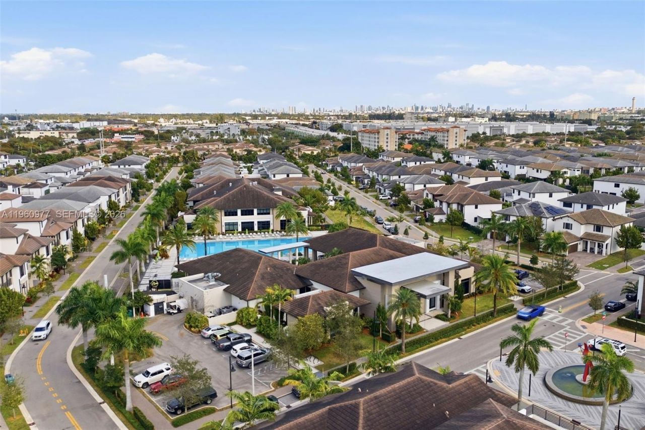 8301 NW 41st St, Unit B-407, Doral, FL 33166 Photo