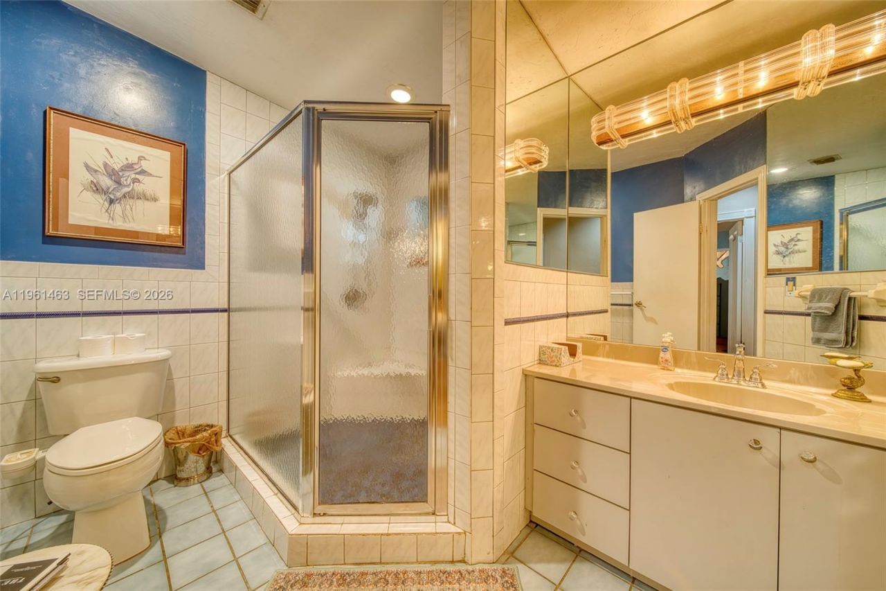 8001 SW 133rd St, Pinecrest, FL 33156 Photo