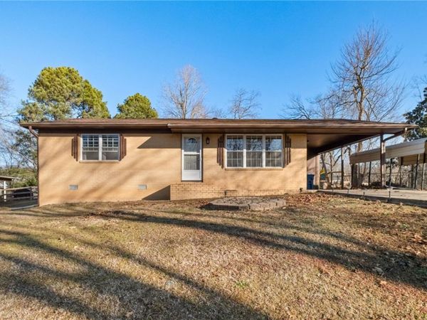 226 Cardin Road, Pea Ridge, AR 72751