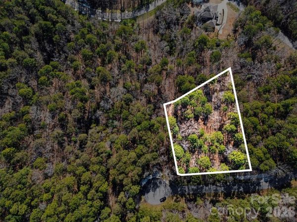 206 Lakewood Court , New London, NC 28127