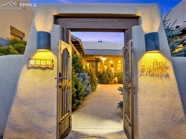 3655 Camel Grove, Colorado Springs, CO 80904