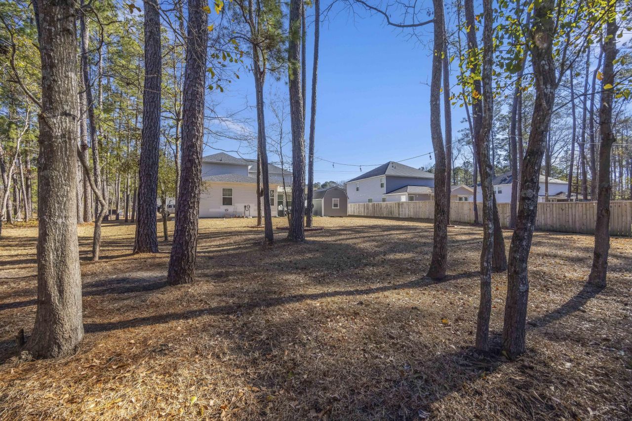 689 W Butternut Road Photo 37