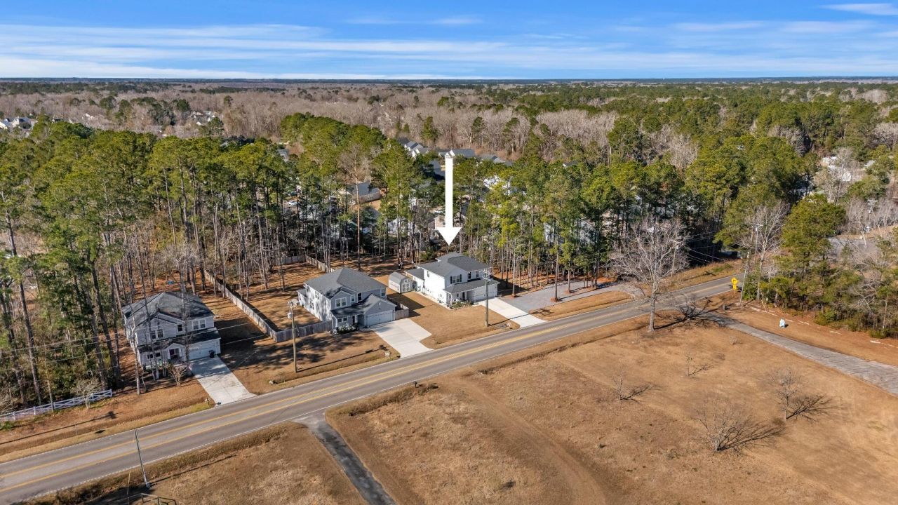 689 W Butternut Road Photo 39