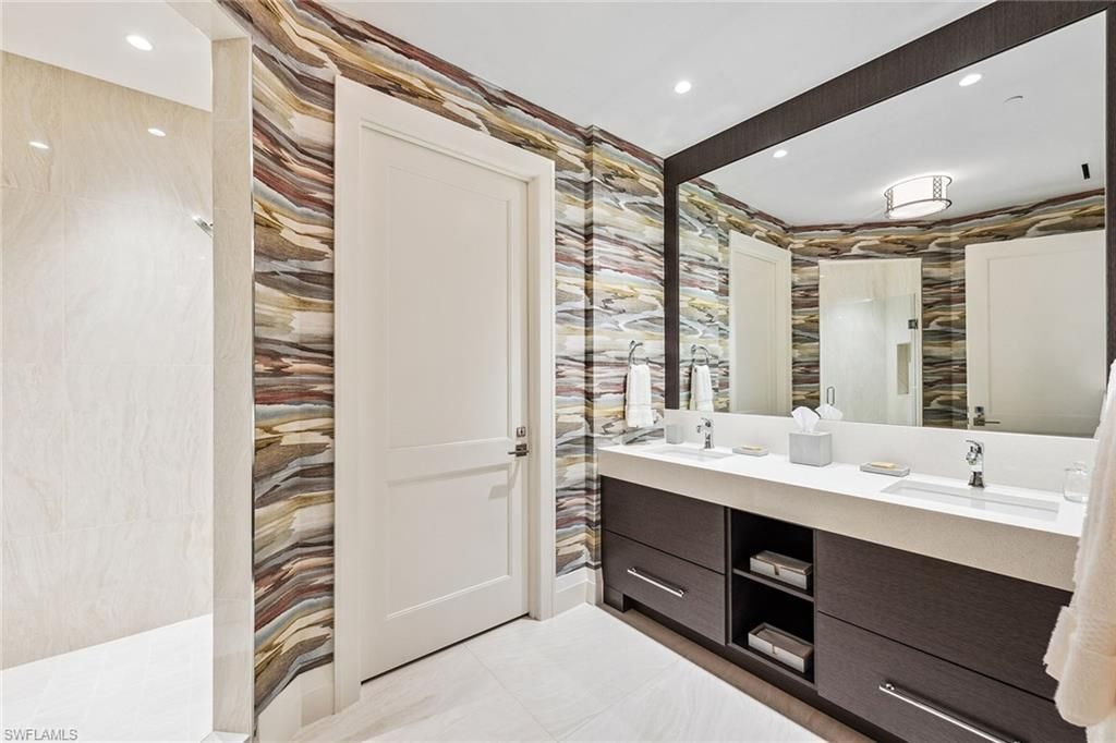 13665 Vanderbilt Dr, Unit PH-1102, Naples, FL 34110 Photo