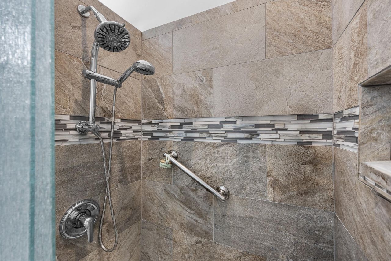 1011 Rudder Ct.  Photo 32