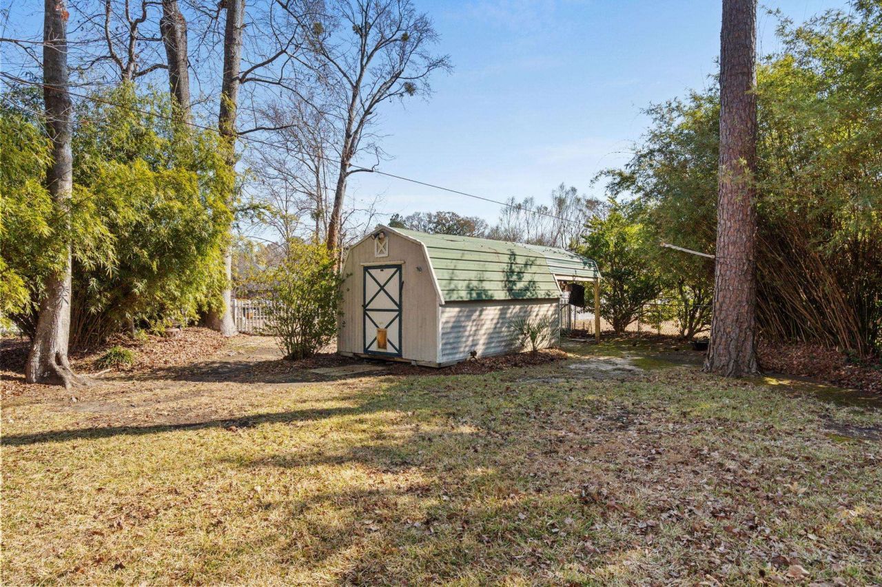 203 Chickasaw Ln. Photo 44