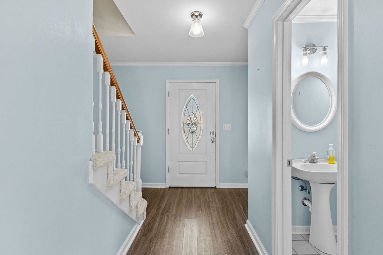 203 Chickasaw Ln. Photo 7