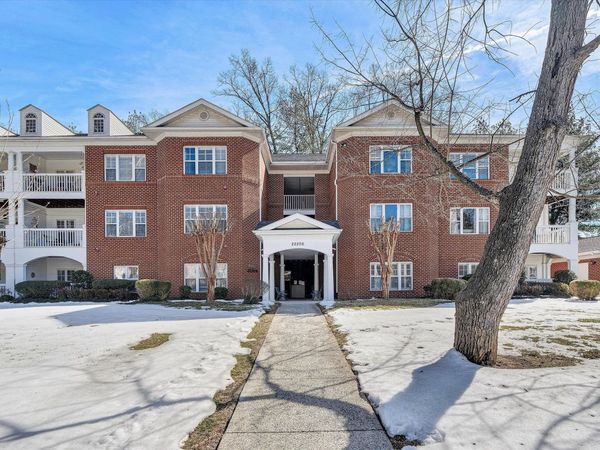 2220 Carolina AVE SW, Unit 105B, Roanoke, VA 24014