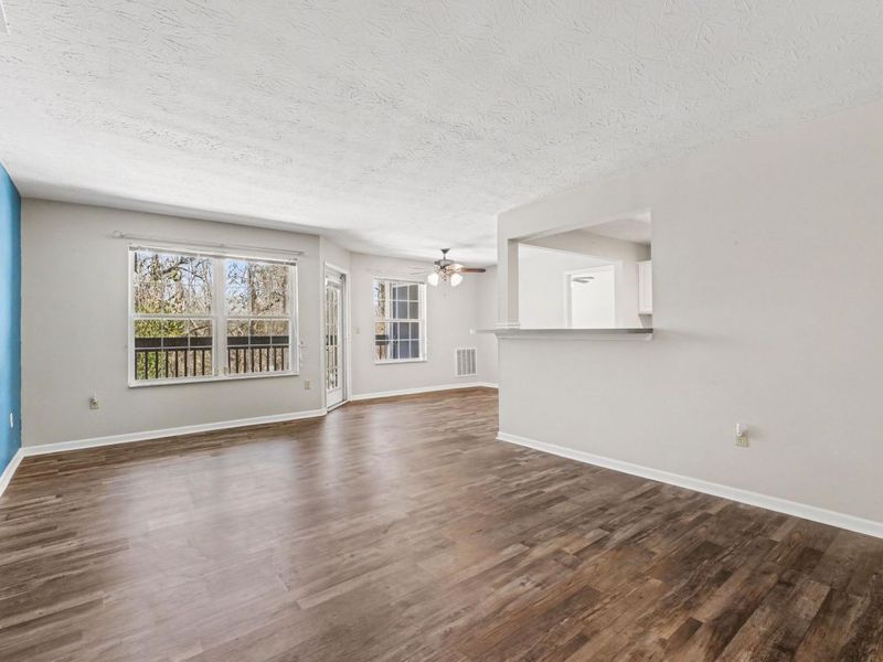 198 Langshire Court, Unit 13, Florence, KY 41042 Photo 3