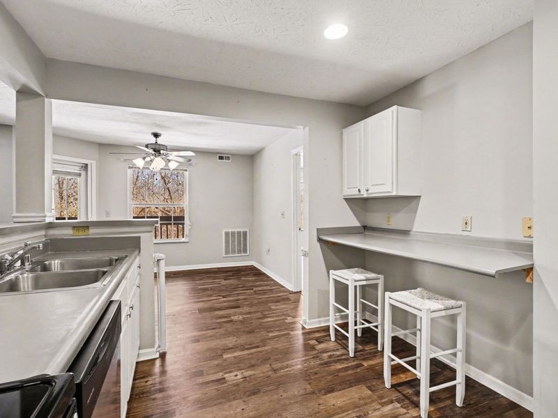 198 Langshire Court, Unit 13, Florence, KY 41042 Photo 7