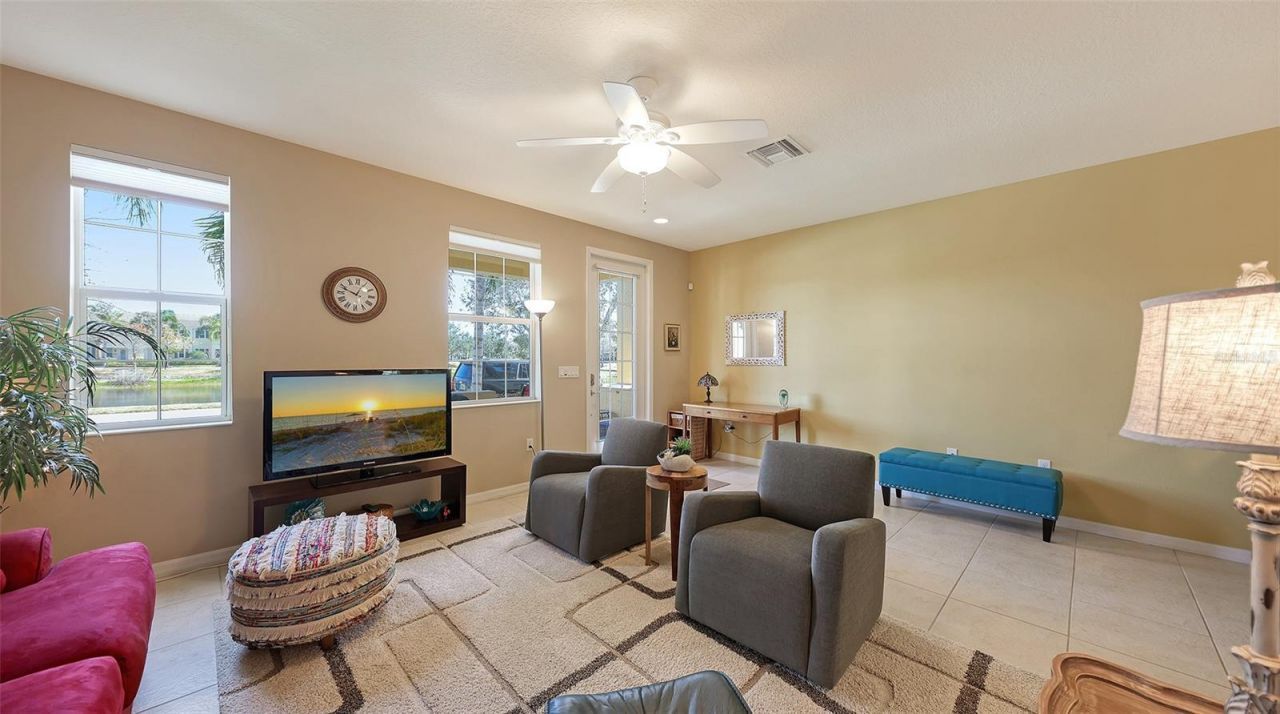3736 82nd Avenue Circle E, Unit 103, Sarasota, FL 34243 Photo