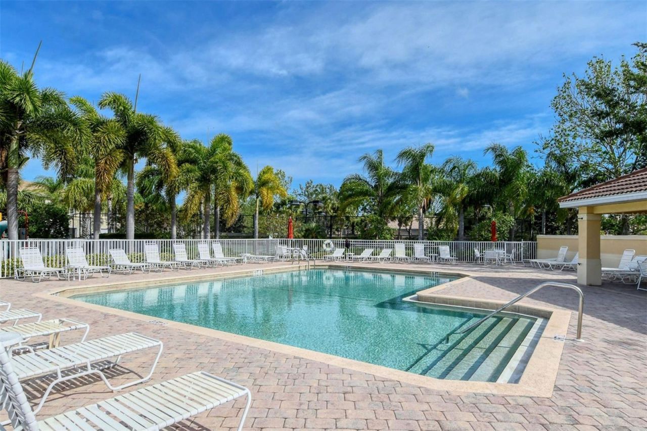 3736 82nd Avenue Circle E, Unit 103, Sarasota, FL 34243 Photo