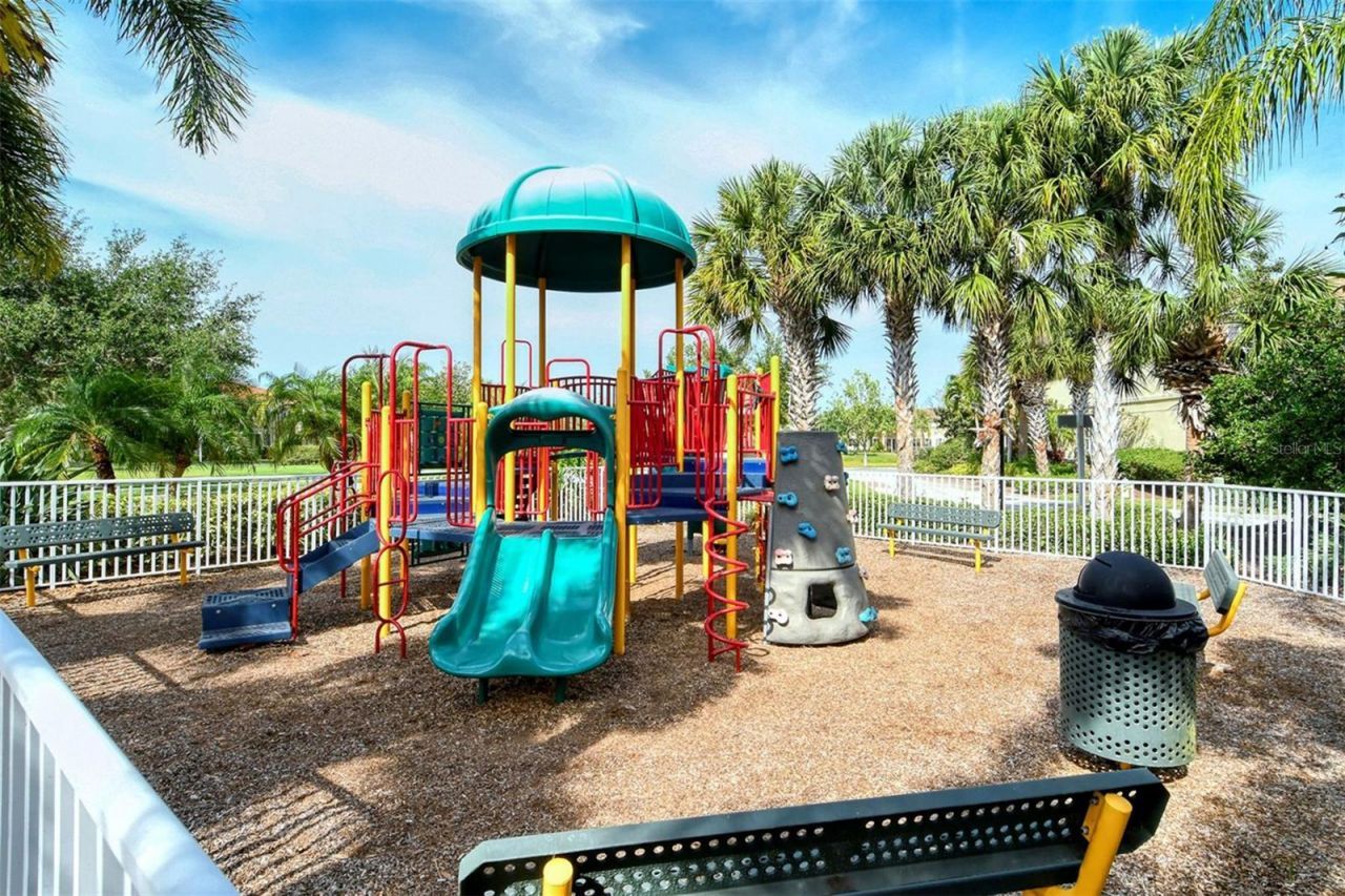 3736 82nd Avenue Circle E, Unit 103, Sarasota, FL 34243 Photo