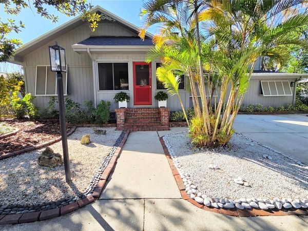 2910 11TH AVENUE N, ST PETERSBURG, FL 33713