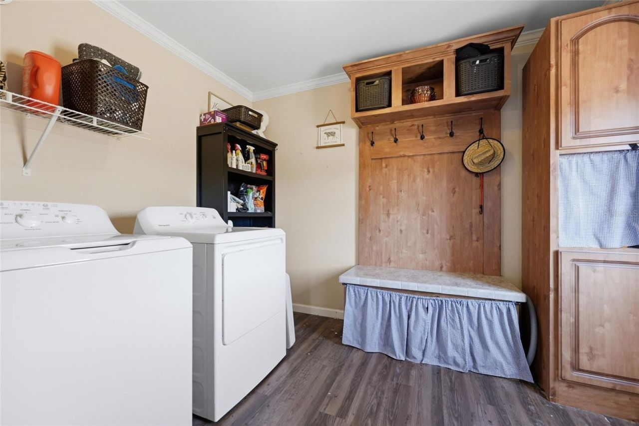 2400 NW 5th Street, Bell, FL 32619 Photo