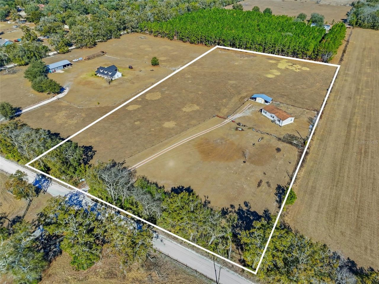 2400 NW 5th Street, Bell, FL 32619 Photo