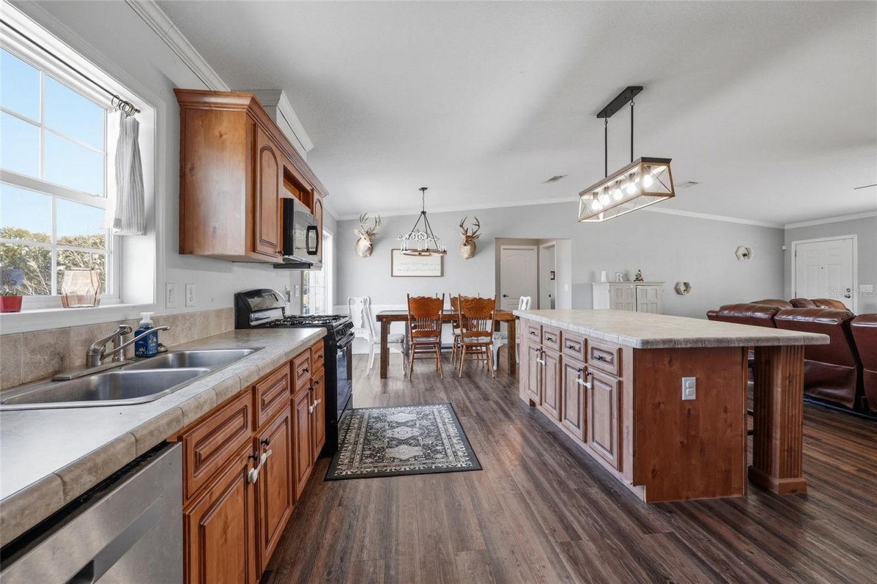 2400 NW 5th Street, Bell, FL 32619 Photo