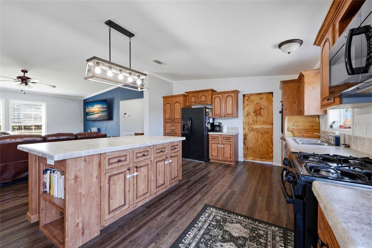 2400 NW 5th Street, Bell, FL 32619 Photo