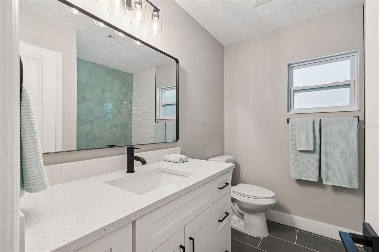 12105 N 53rd Street, Temple Terrace, FL 33617 Photo