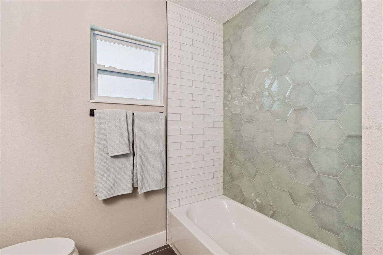 12105 N 53rd Street, Temple Terrace, FL 33617 Photo