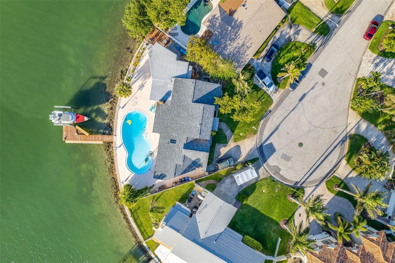 7985 4th Avenue S, Saint Petersburg, FL 33707 Photo