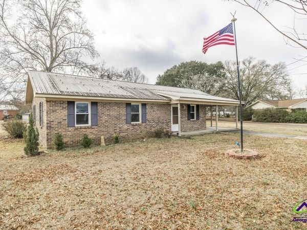 132 McVay Drive, Cochran, GA 31014