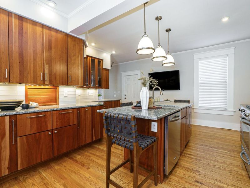 243 E Whittier Street, Columbus, OH 43206 Photo 15