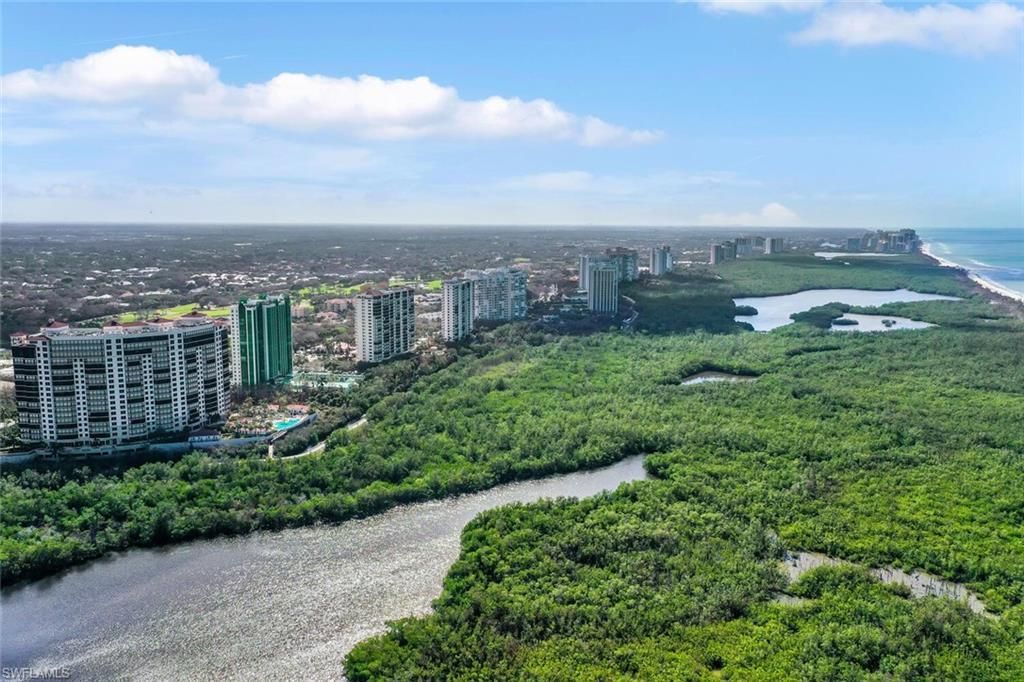 7515 Pelican Bay Blvd, Unit 17D, Naples, FL 34108 Photo