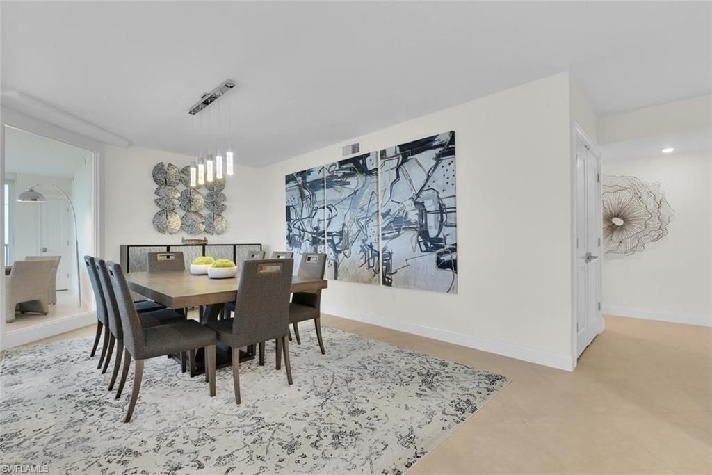 7515 Pelican Bay Blvd, Unit 17D, Naples, FL 34108 Photo