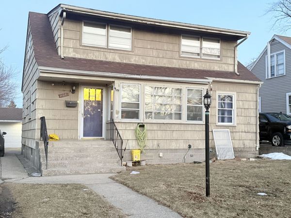 18035 Oakley Avenue, Lansing, IL 60438