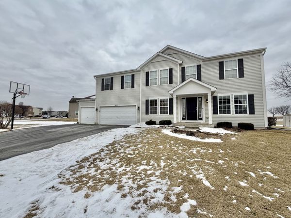 2653 Huntington Drive, Belvidere, IL 61008