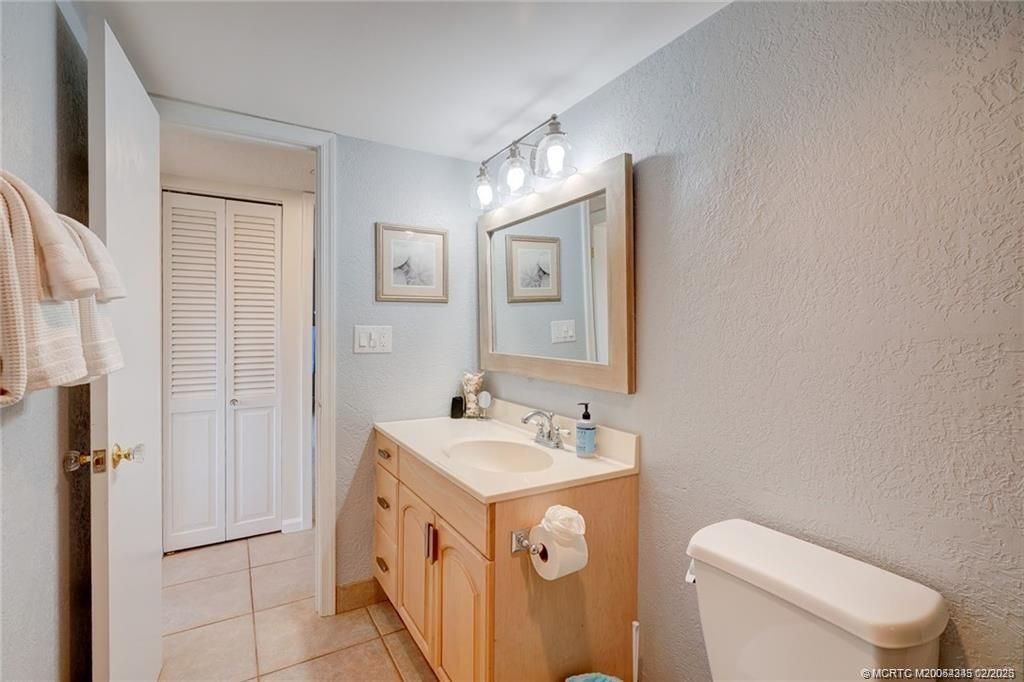 1289 NE Ocean Boulevard, Unit 5, Stuart, FL 34996 Photo