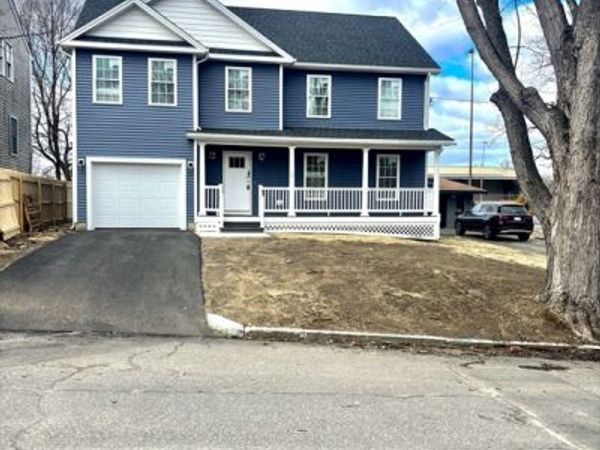 106 Almira, Springfield, MA 01119