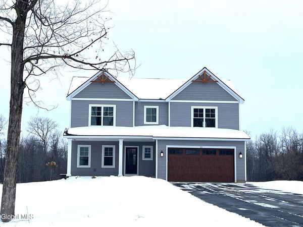 23 Gronczniak Road, Stillwater, NY 12170