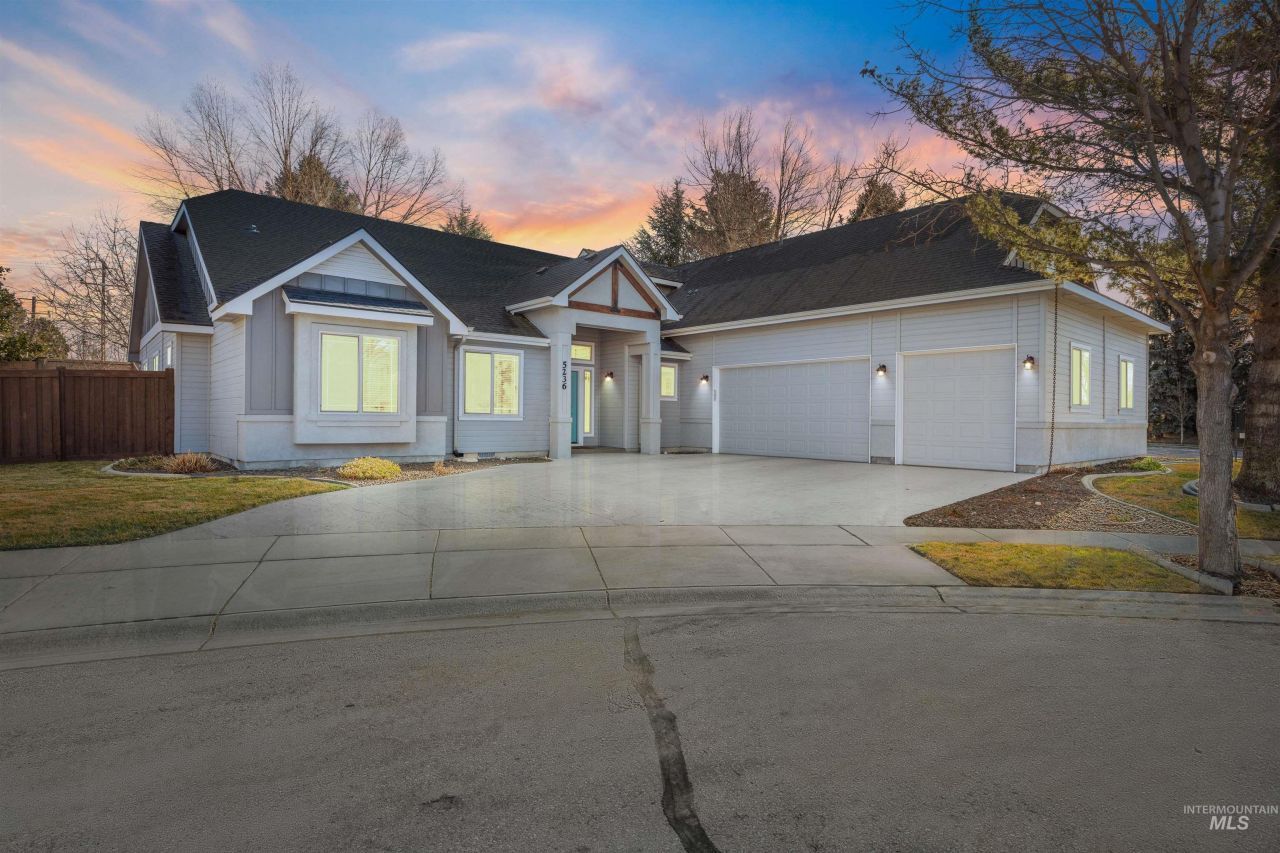 5236 N Cougar Flat Pl, Meridian, ID 83646 Main Photo