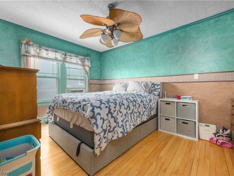 2321 Oak Park Avenue, Cleveland, OH 44109 Photo 12