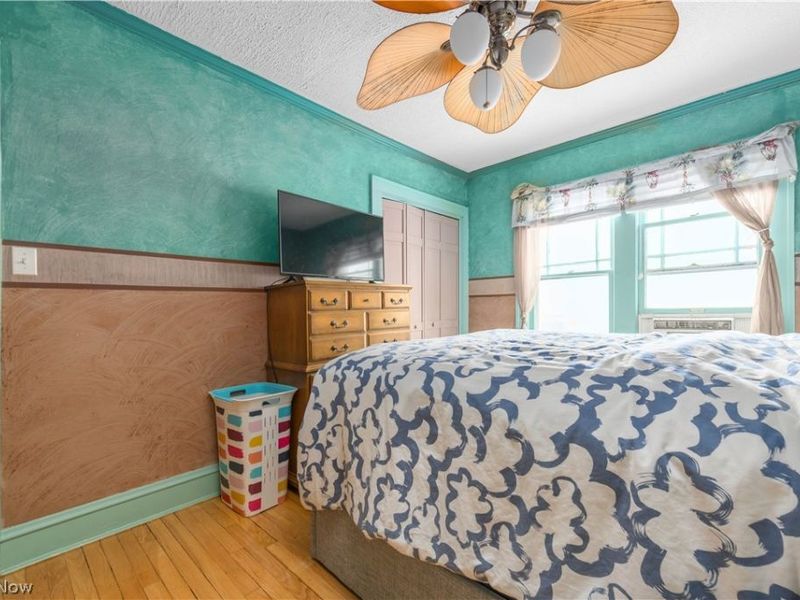 2321 Oak Park Avenue, Cleveland, OH 44109 Photo 13