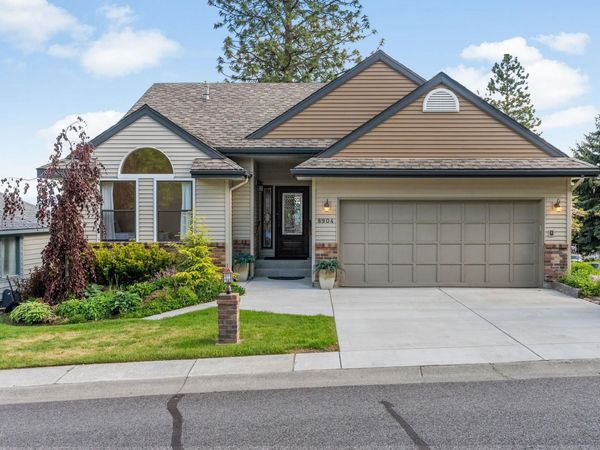 8904 E Boardwalk Ln, Spokane, WA 99212