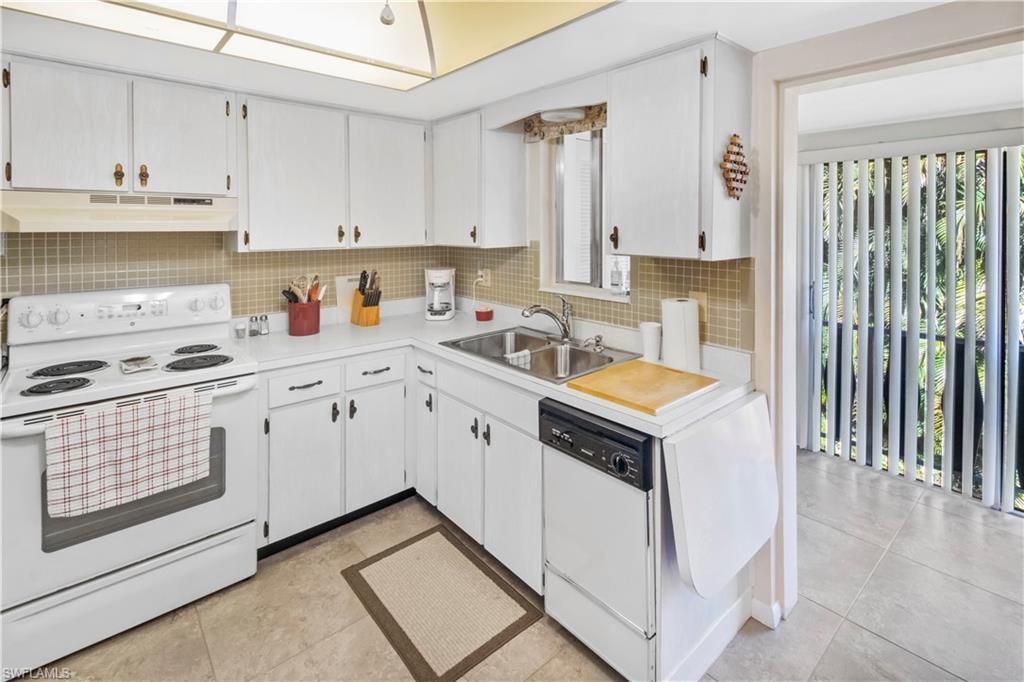 347 Joel Blvd, Unit 205, Lehigh Acres, FL 33936 Photo