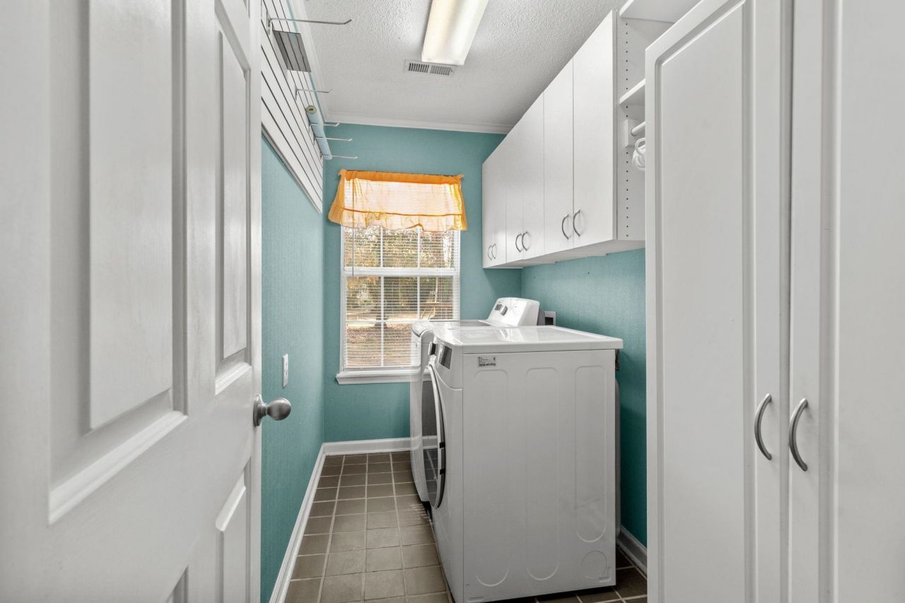 203 Chickasaw Ln. Photo 38