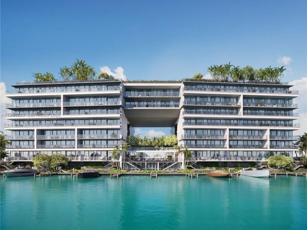 9201 E Bay Harbor Drive, Unit 502, Bay Harbor Islands, FL 33154