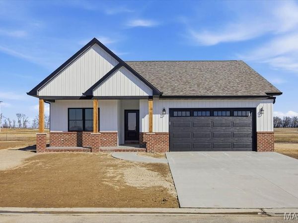 16639 Pembrooke Court, Carlyle, IL 62231